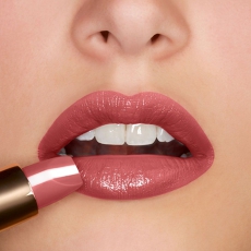Plumping Lipstick
